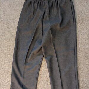 Excellent Condition Alfred Dunner Heather Gray Slacks, Size 12P, 28 Inseam
